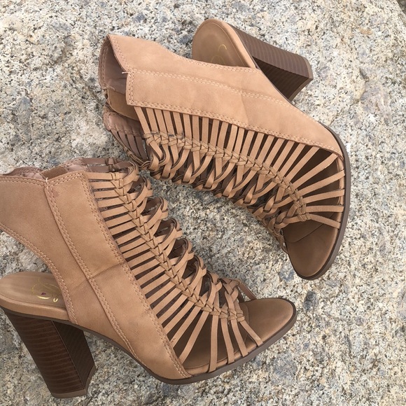 Braided Chunky Heels - Picture 2 of 2